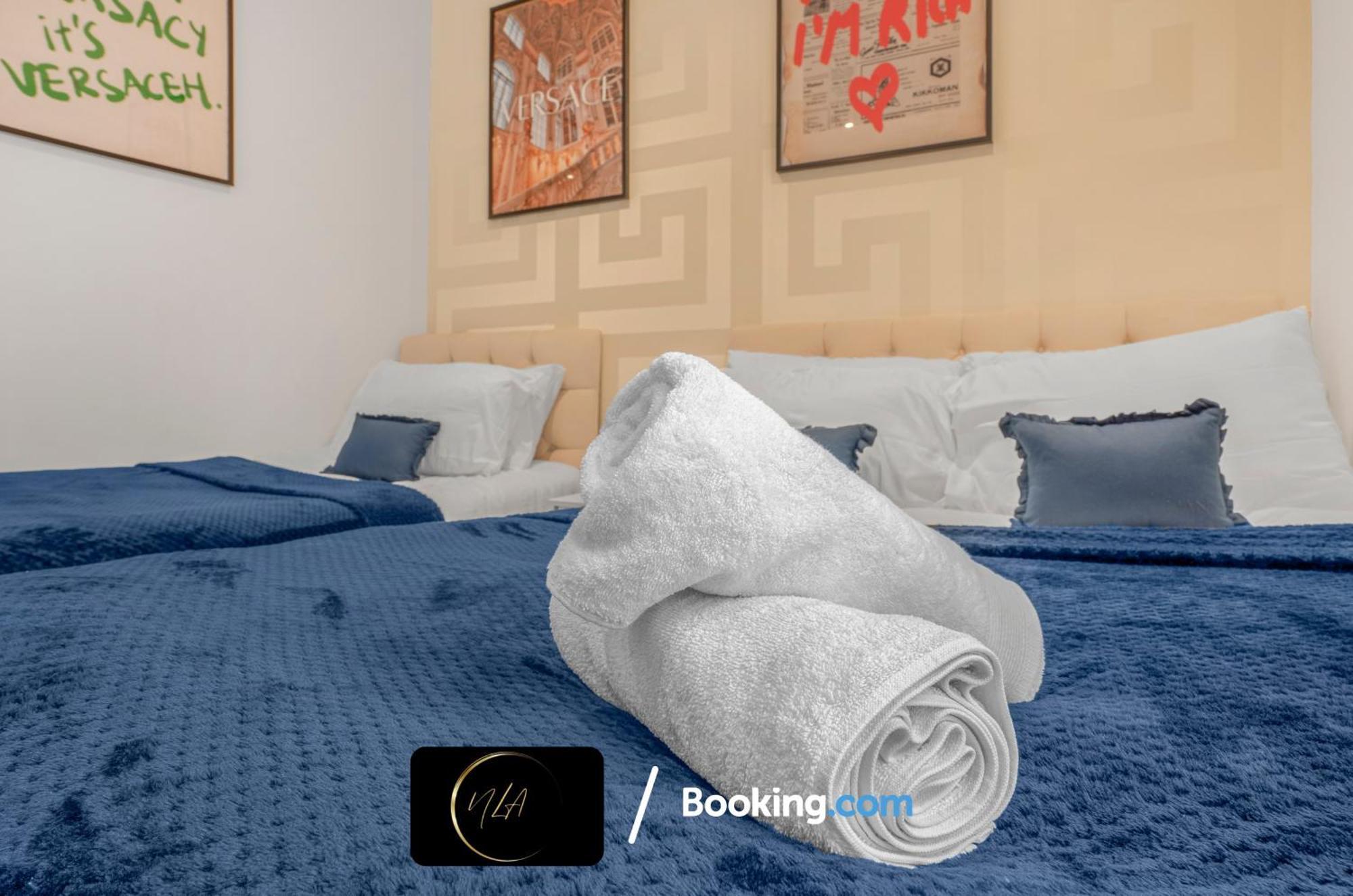 City Centre Apartment With Free Parking, 2 Bathrooms, Netflix And Wifi - Suitable For Contractors And Families - By Noor Luxury Accommodations Birmingham Bagian luar foto